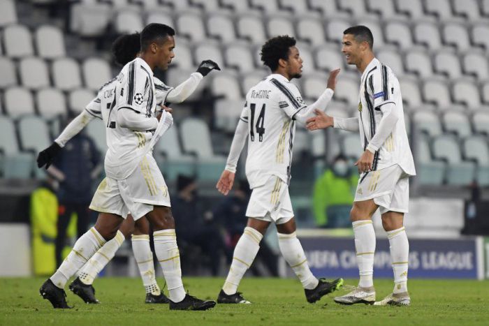 Pięć gwiazd na wylocie z Juventus FC! Pirlo zbiera pieniądze na Pogbę